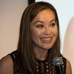 Eva Pilgrim Placeholder Grid Image