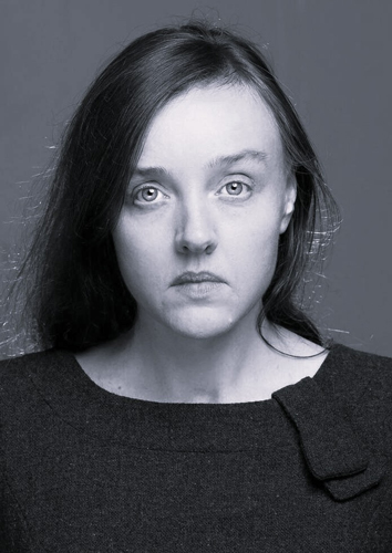 Headshot of Julia Elliott