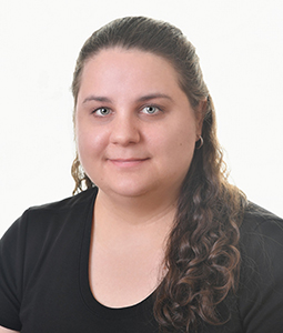 Sarah Davis headshot