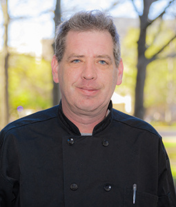 Bill Knapp headshot