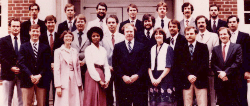 School of Medicine alumni at a reunion event