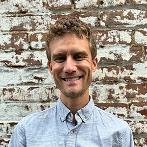head and shoulders photo of Greg Goetz